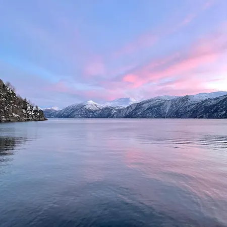 Appartamento Peaceful Fjord Hideaway Close To Geiranger, Trollstigen And Alesund *